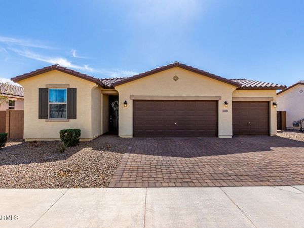 40385 W HALEY Drive, Maricopa, AZ 85138