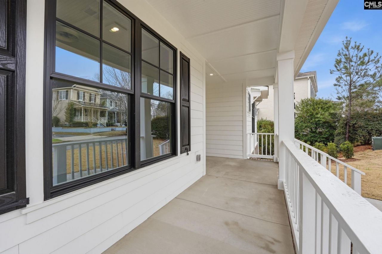 389 Highland Pointe Drive Photo 10