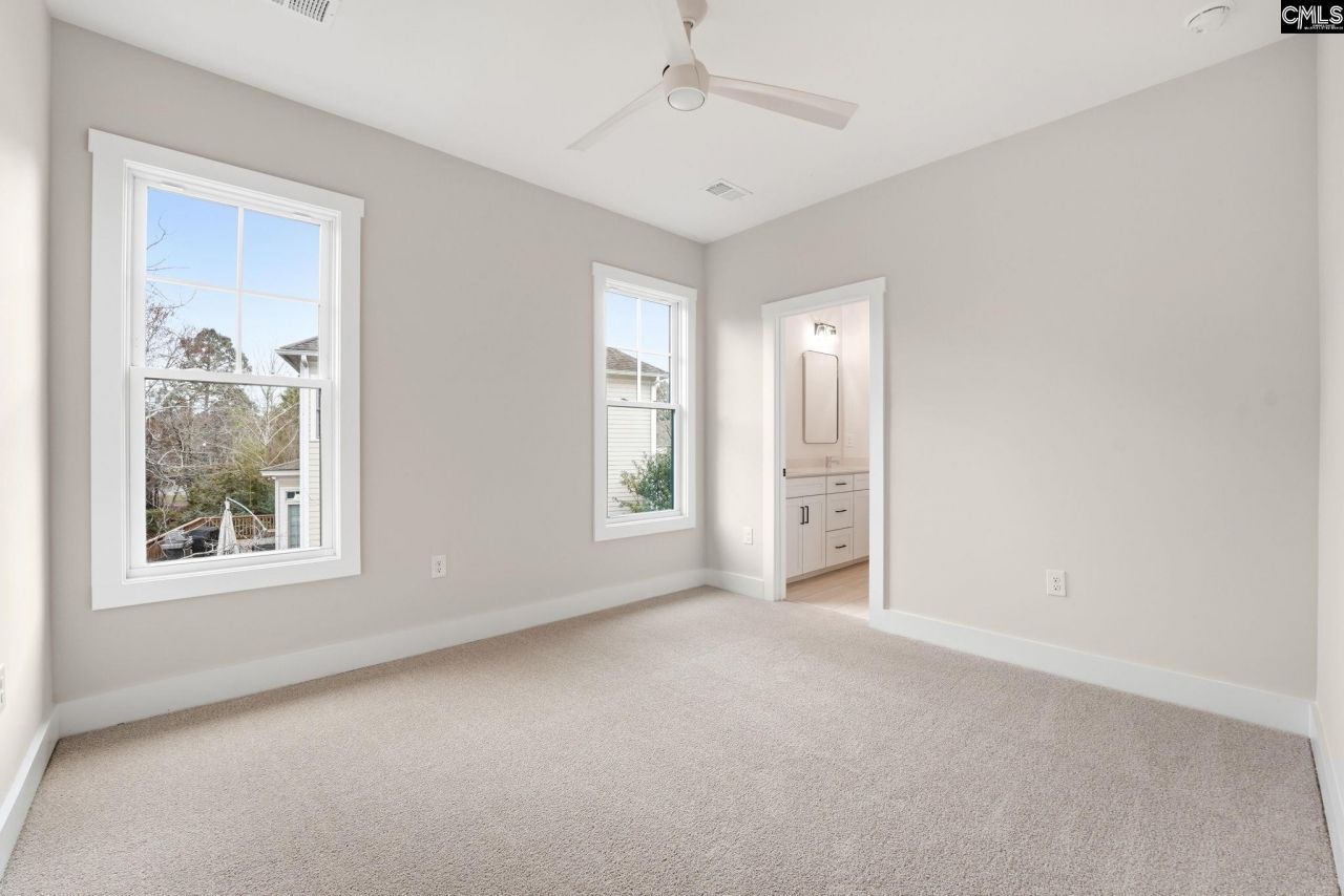 389 Highland Pointe Drive Photo 21