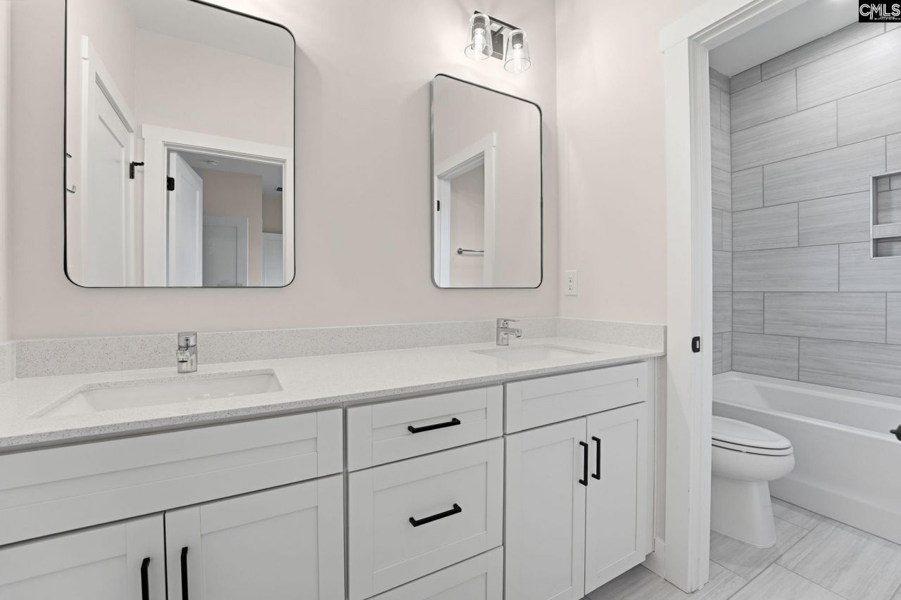 389 Highland Pointe Drive Photo 23