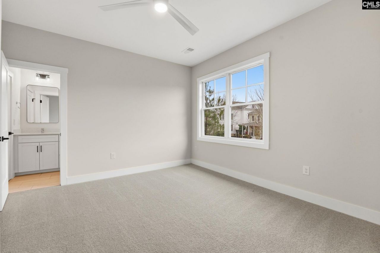 389 Highland Pointe Drive Photo 25