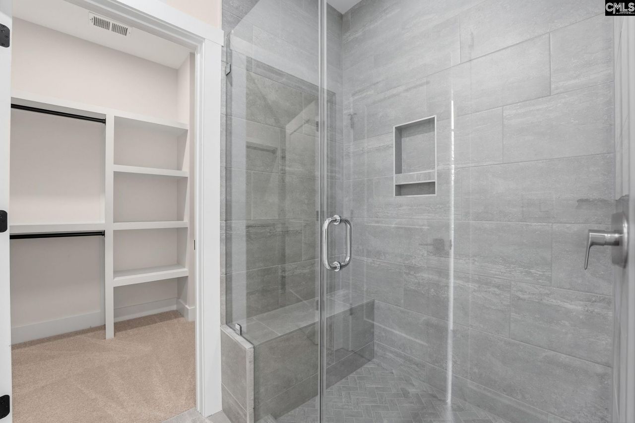 389 Highland Pointe Drive Photo 35