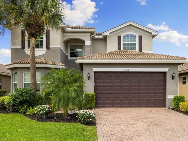 6619 Marbella DR , NAPLES, FL 34105