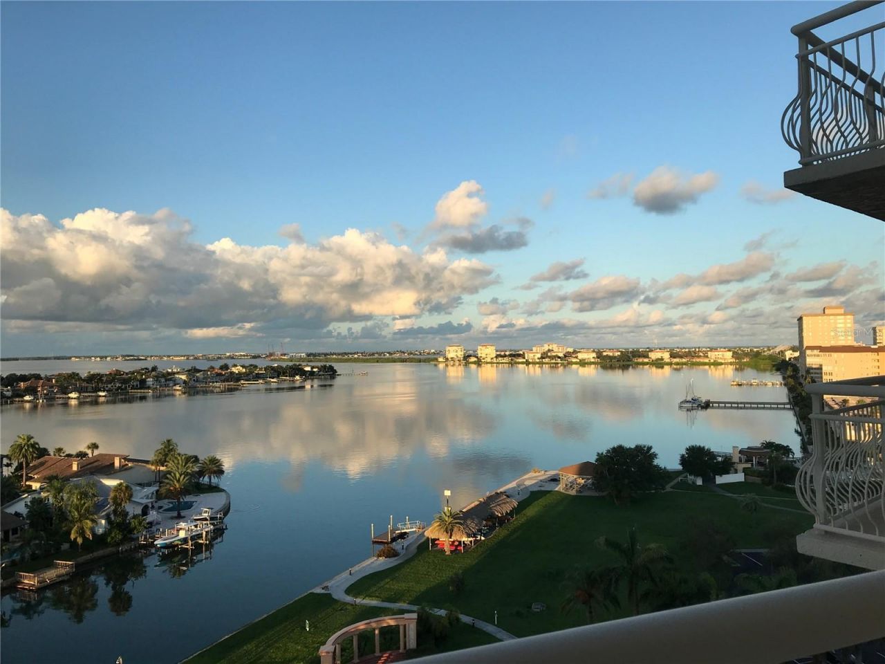 4900 Brittany Drive S, Unit 112, Saint Petersburg, FL 33715 Photo