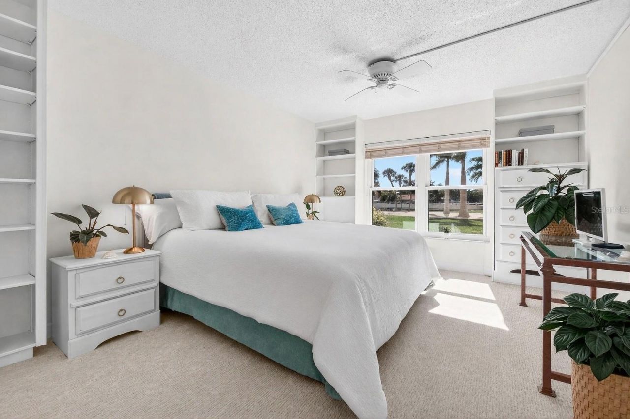 4900 Brittany Drive S, Unit 112, Saint Petersburg, FL 33715 Photo