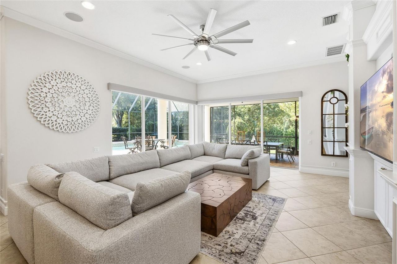 6113 Audubon Manor Boulevard, Lithia, FL 33547 Photo