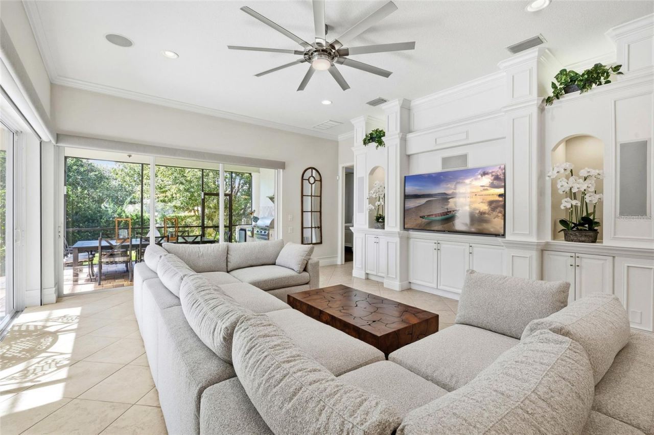 6113 Audubon Manor Boulevard, Lithia, FL 33547 Photo