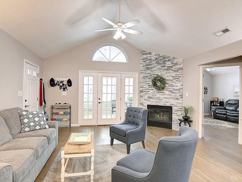 1599 Turnberry Village Drive, Washington Township, OH 45458 Photo 8