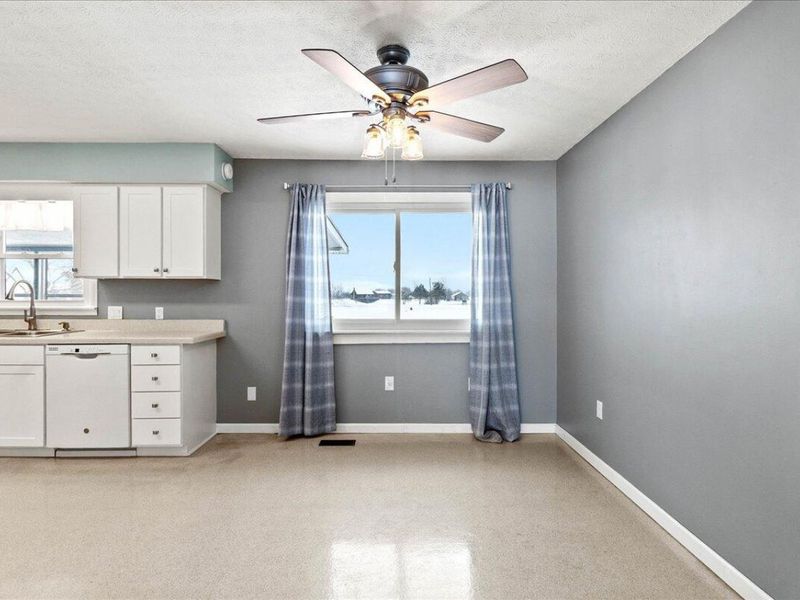 1053 Miller Street, De Graff, OH 43318 Photo 12