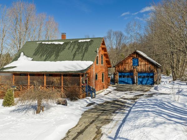 60 Brett Hill Road, Paris, ME 04281