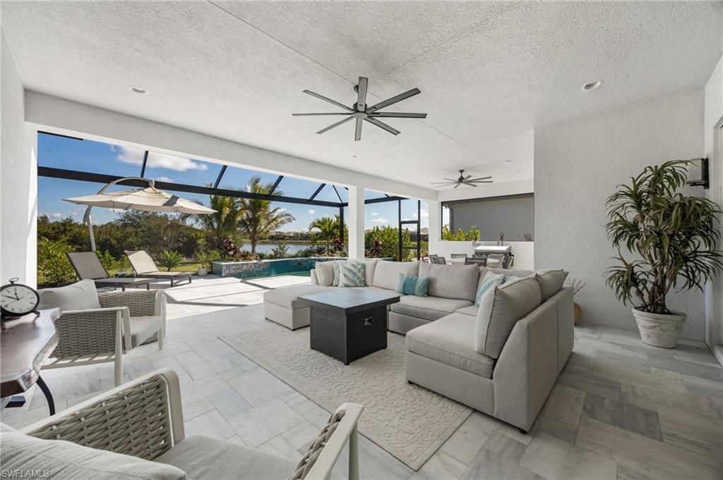12128 Eucalyptus Way, Naples, FL 34120 Photo