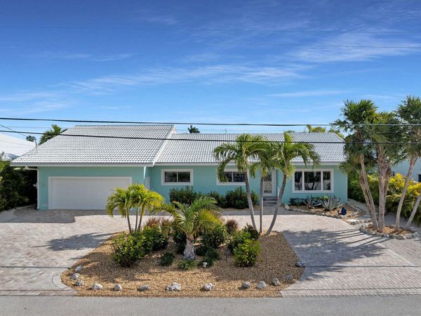 160 13th Street, KEY COLONY, FL 33051