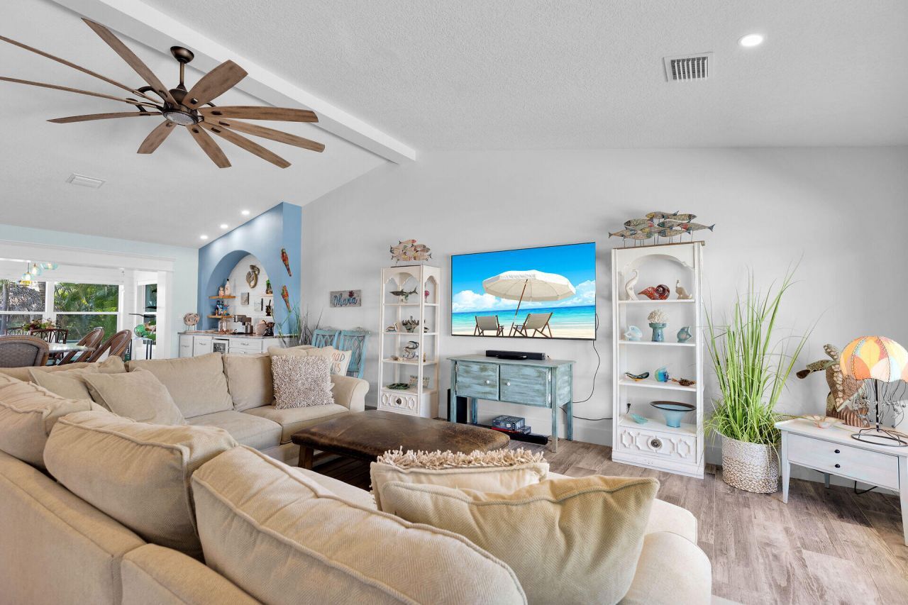 160 13th Street, Key Colony, FL 33051 Photo