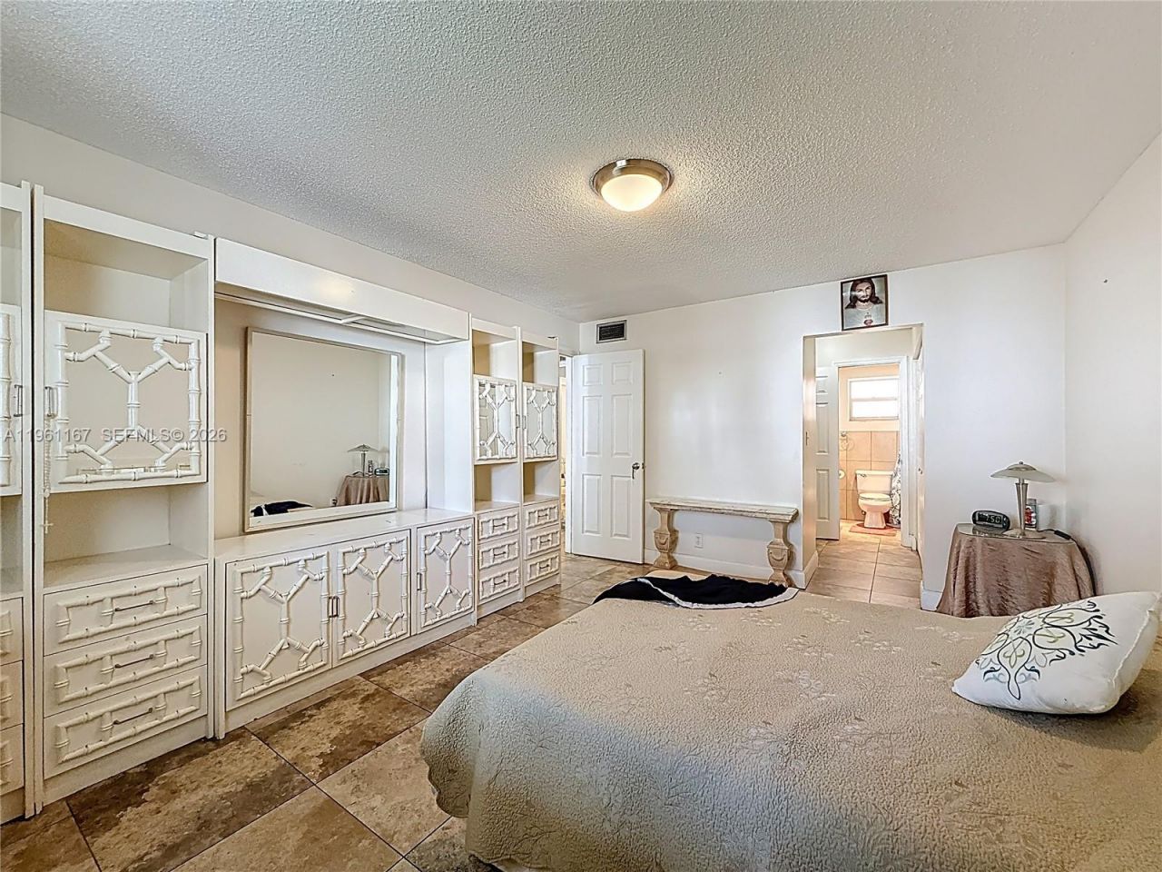 410 SE 2nd St, Unit 115, Hallandale Beach, FL 33009 Photo