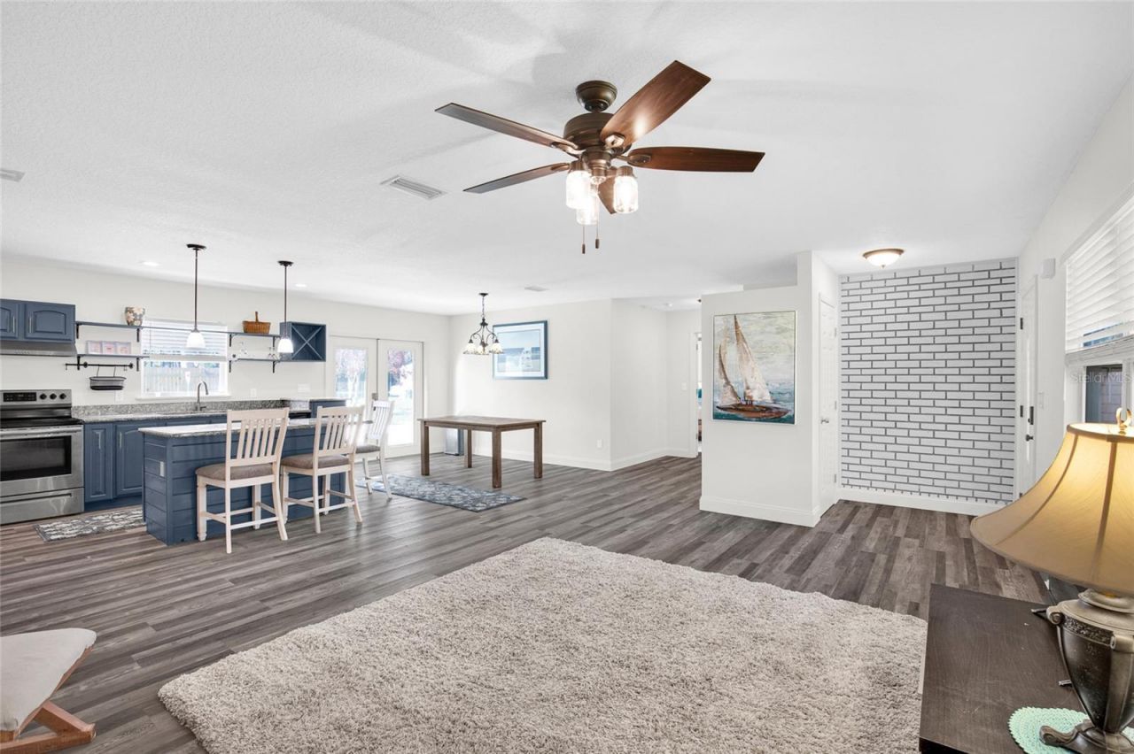 200 28th Street, Edgewater, FL 32141 Photo