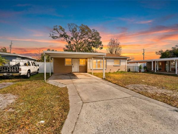 6403 N CLARK, TAMPA, FL 33614