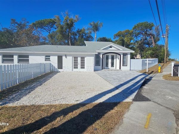1092 N FLORIDA AVENUE, TARPON SPRINGS, FL 34689
