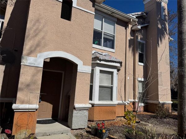 17965 VILLA CREEK DRIVE, TAMPA, FL 33647