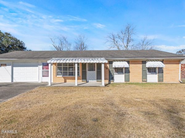 315 Belaire Drive, New Iberia, LA 70563