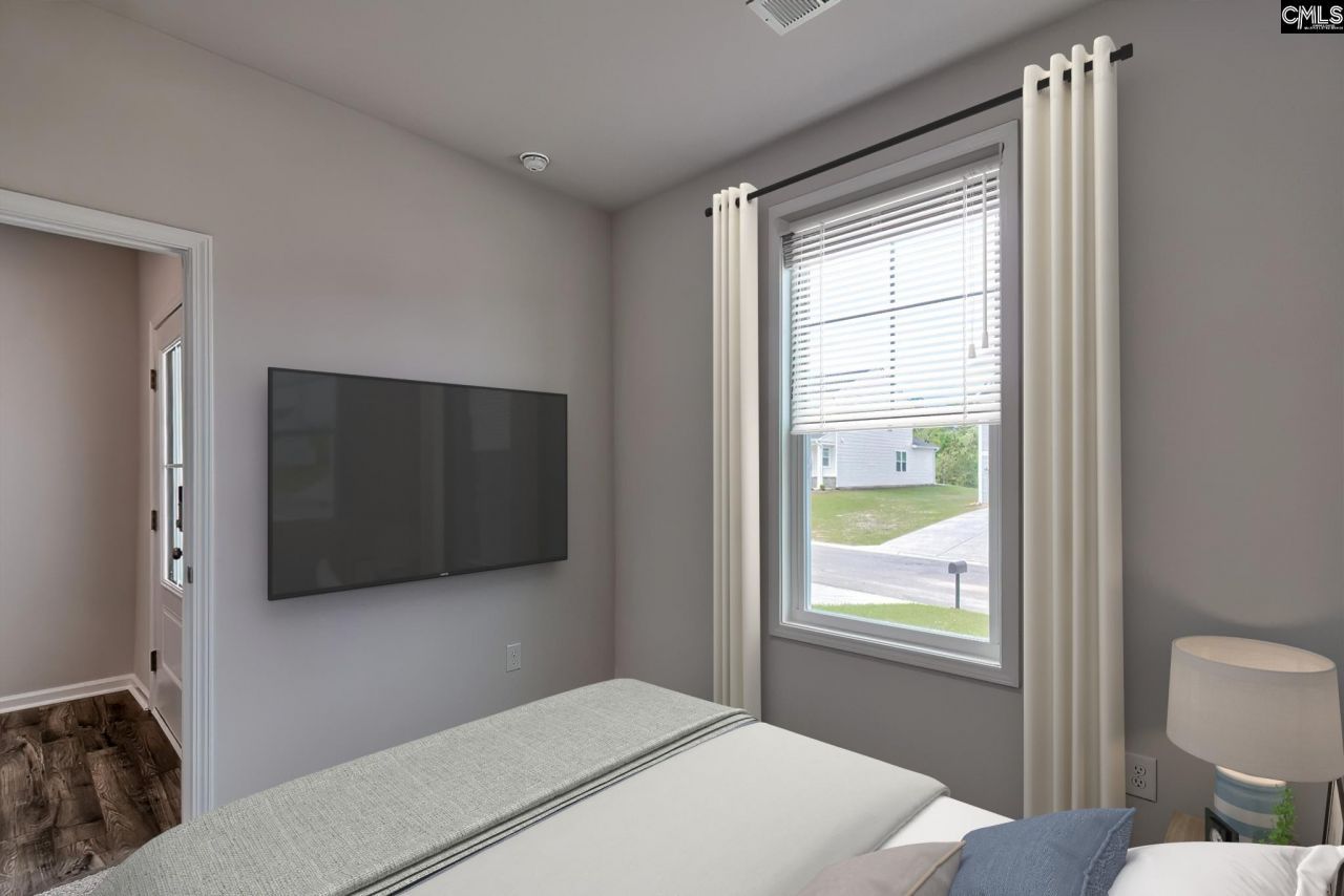 135 Bloomsbury Drive  Photo 20