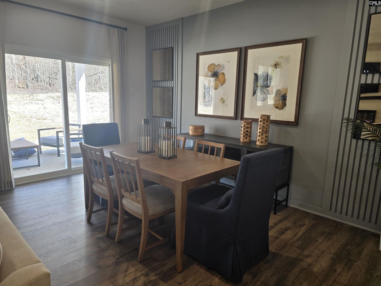 135 Bloomsbury Drive  Photo 38