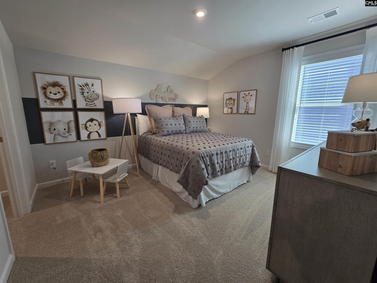 135 Bloomsbury Drive  Photo 51