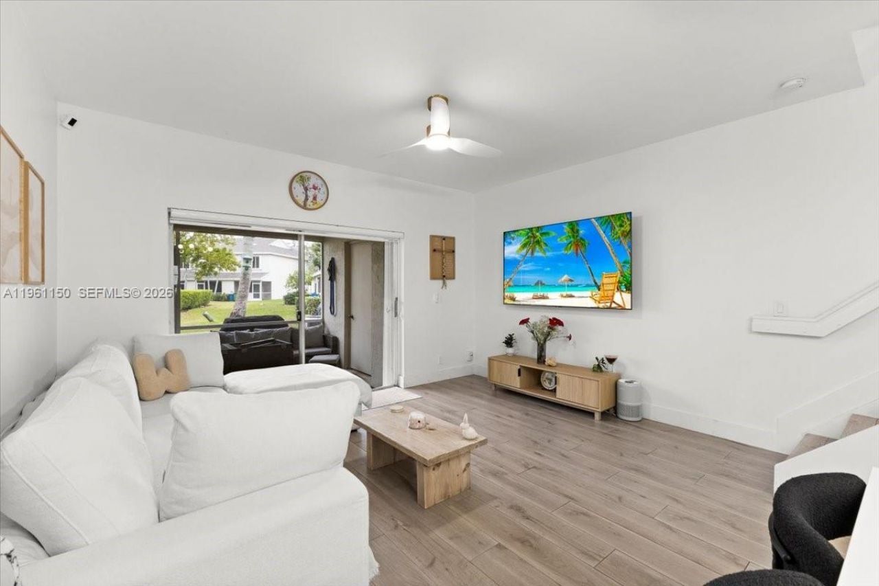 12 Whitehead Cir, Weston, FL 33326 Photo