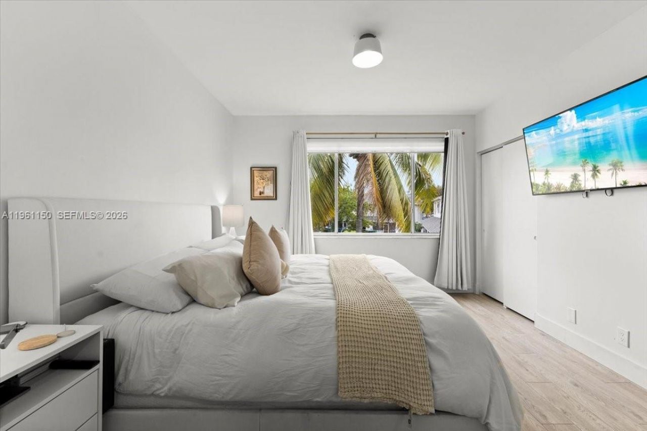 12 Whitehead Cir, Weston, FL 33326 Photo