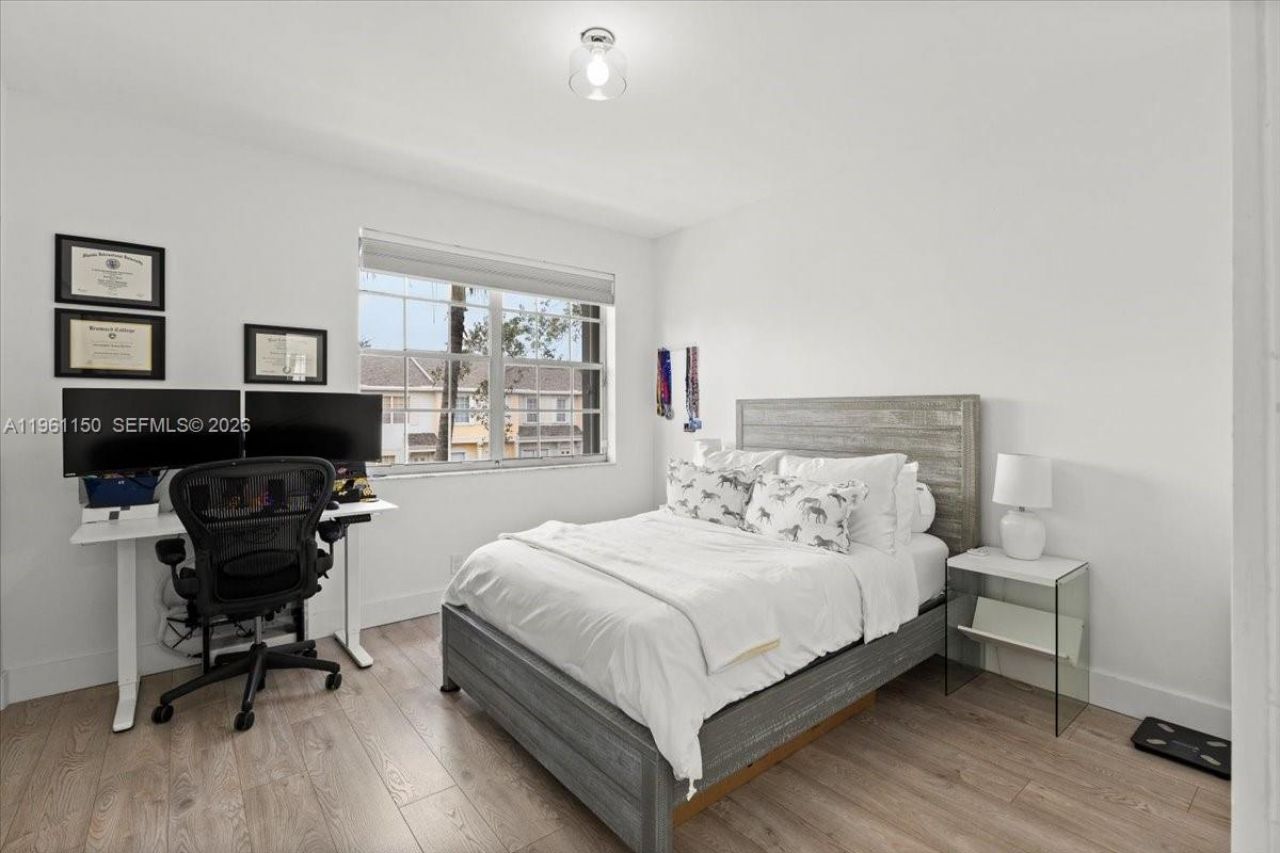 12 Whitehead Cir, Weston, FL 33326 Photo