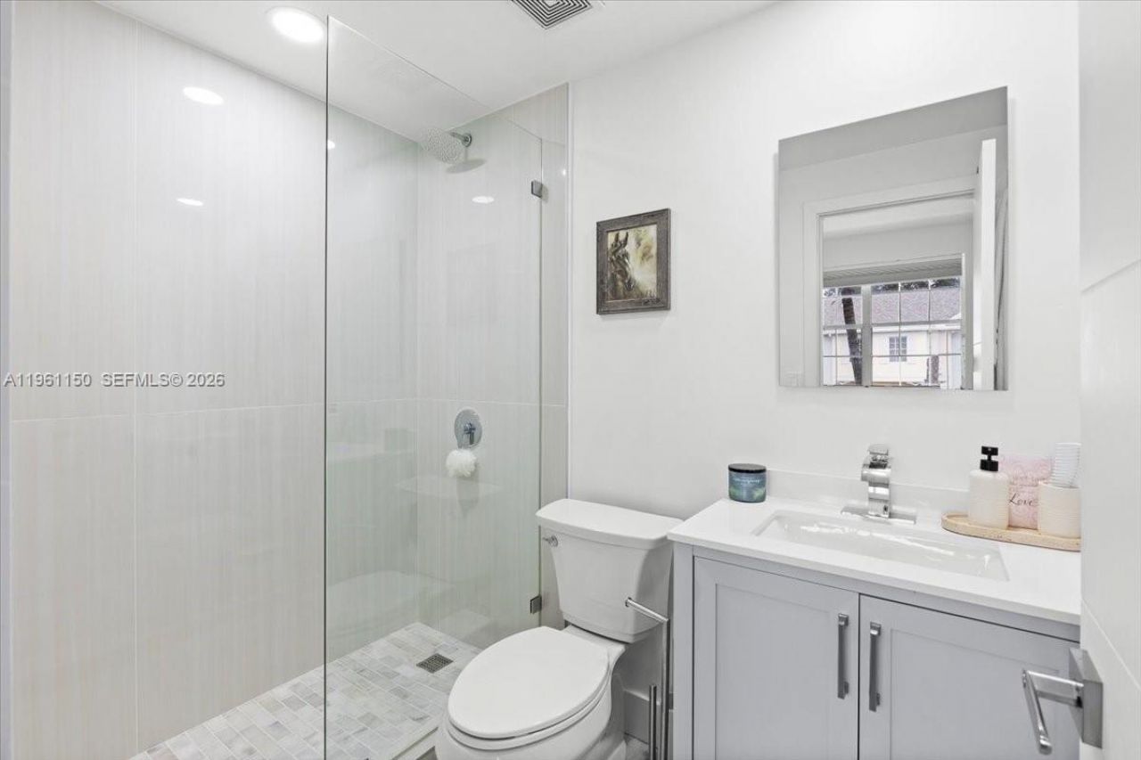 12 Whitehead Cir, Weston, FL 33326 Photo