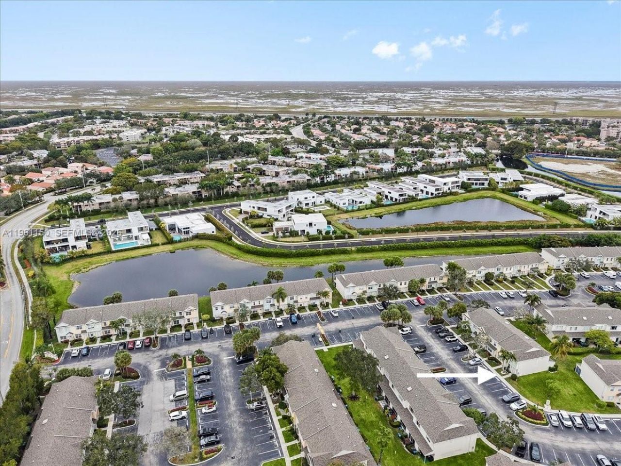 12 Whitehead Cir, Weston, FL 33326 Photo