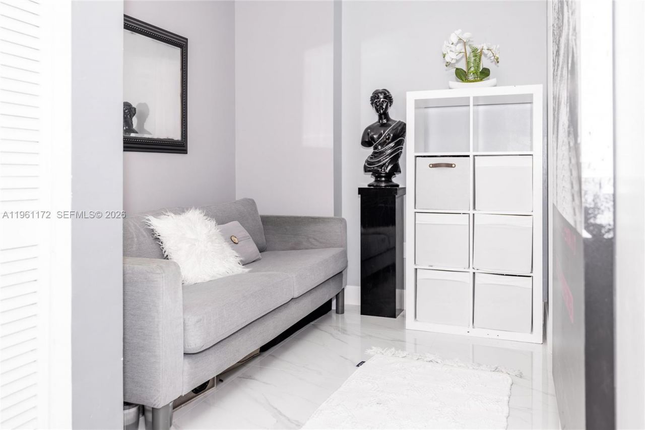 333 NE 24th St , Unit 1912, Miami, FL 33137 Photo