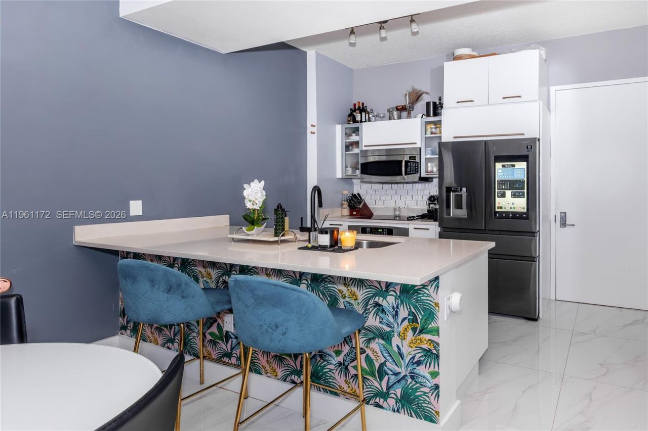 333 NE 24th St , Unit 1912, Miami, FL 33137 Photo