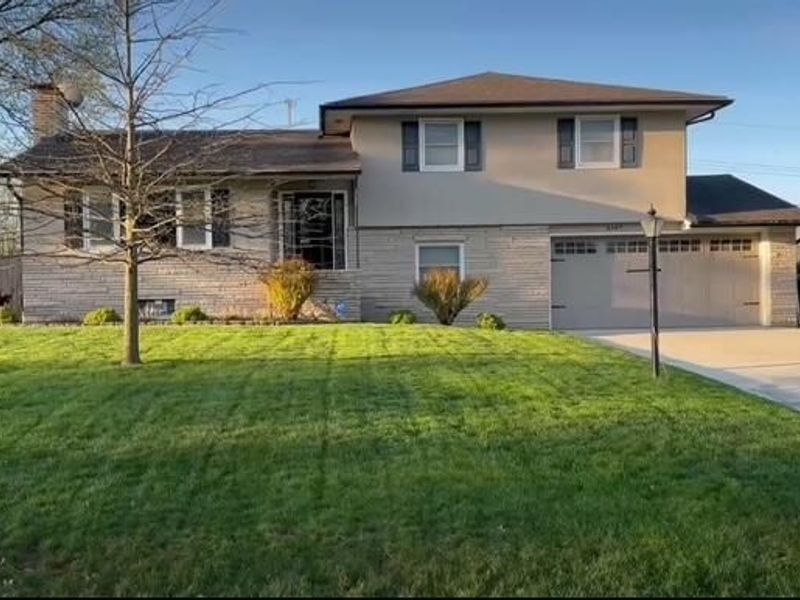 6187 Barberry Hollow, Columbus, OH 43213 Photo 1