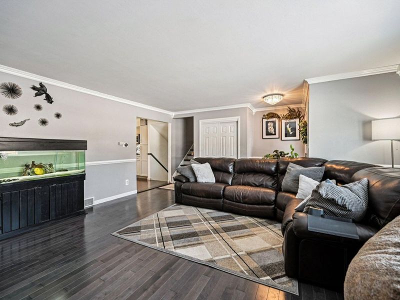 6187 Barberry Hollow, Columbus, OH 43213 Photo 8