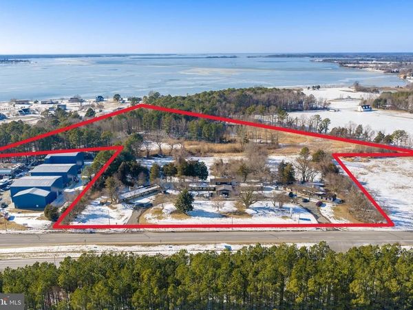 1730 OCEAN GATEWAY, TRAPPE, MD 21673