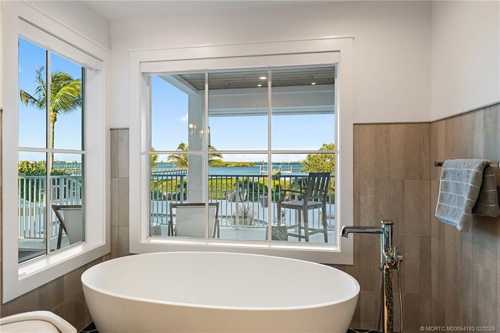 116 S Sewalls Point Road, Sewalls Point, FL 34996 Photo