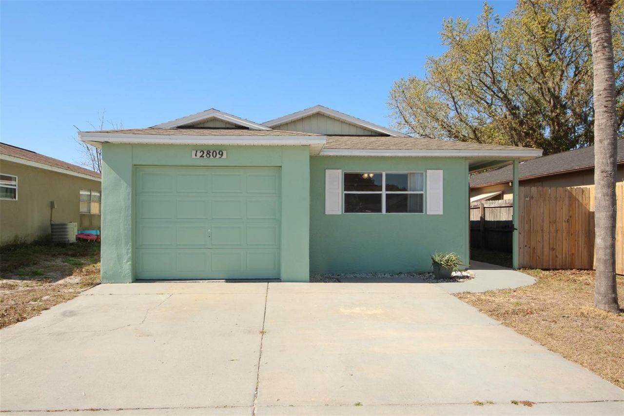 12809 Kellywood Circle, Hudson, FL 34669 Main Photo