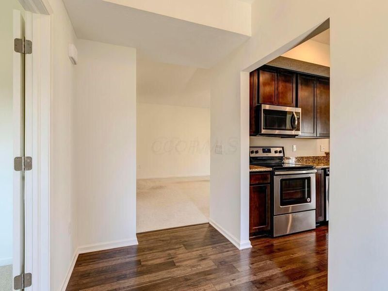 5983 Bluestone Way, Lewis Center, OH 43035 Photo 11