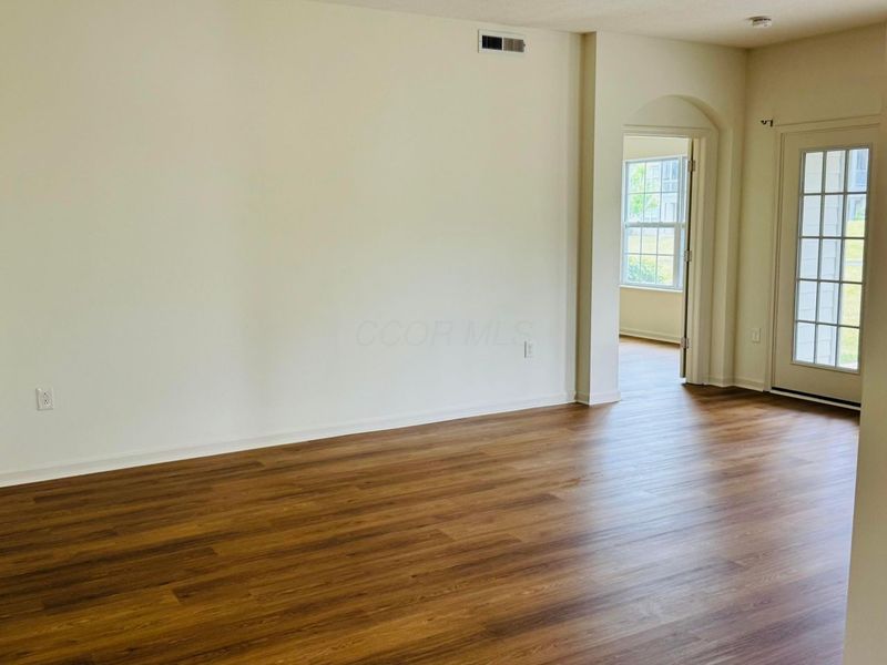 5983 Bluestone Way, Lewis Center, OH 43035 Photo 3