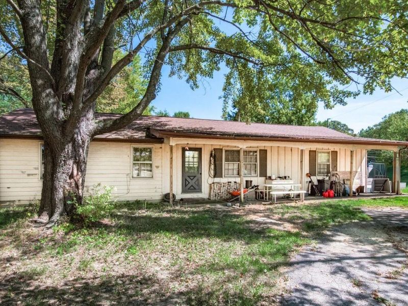 10499 Hazelton-Etna Road SW, Pataskala, OH 43062 Photo 3