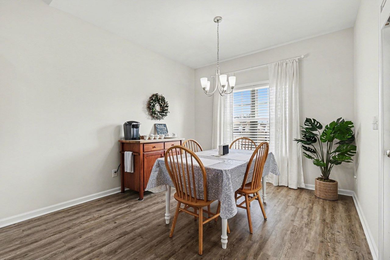 391 Hayloft Circle Photo 23