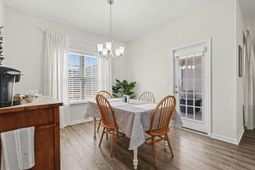 391 Hayloft Circle photo 4