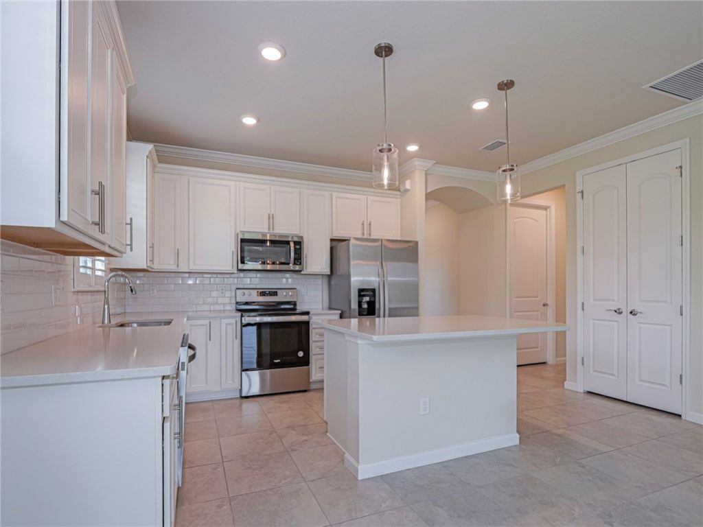 5190 Unity Square, Vero Beach, FL 32967 Photo