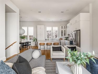 381 E Greenbriar Lane, Unit 401, Dallas, TX 75203