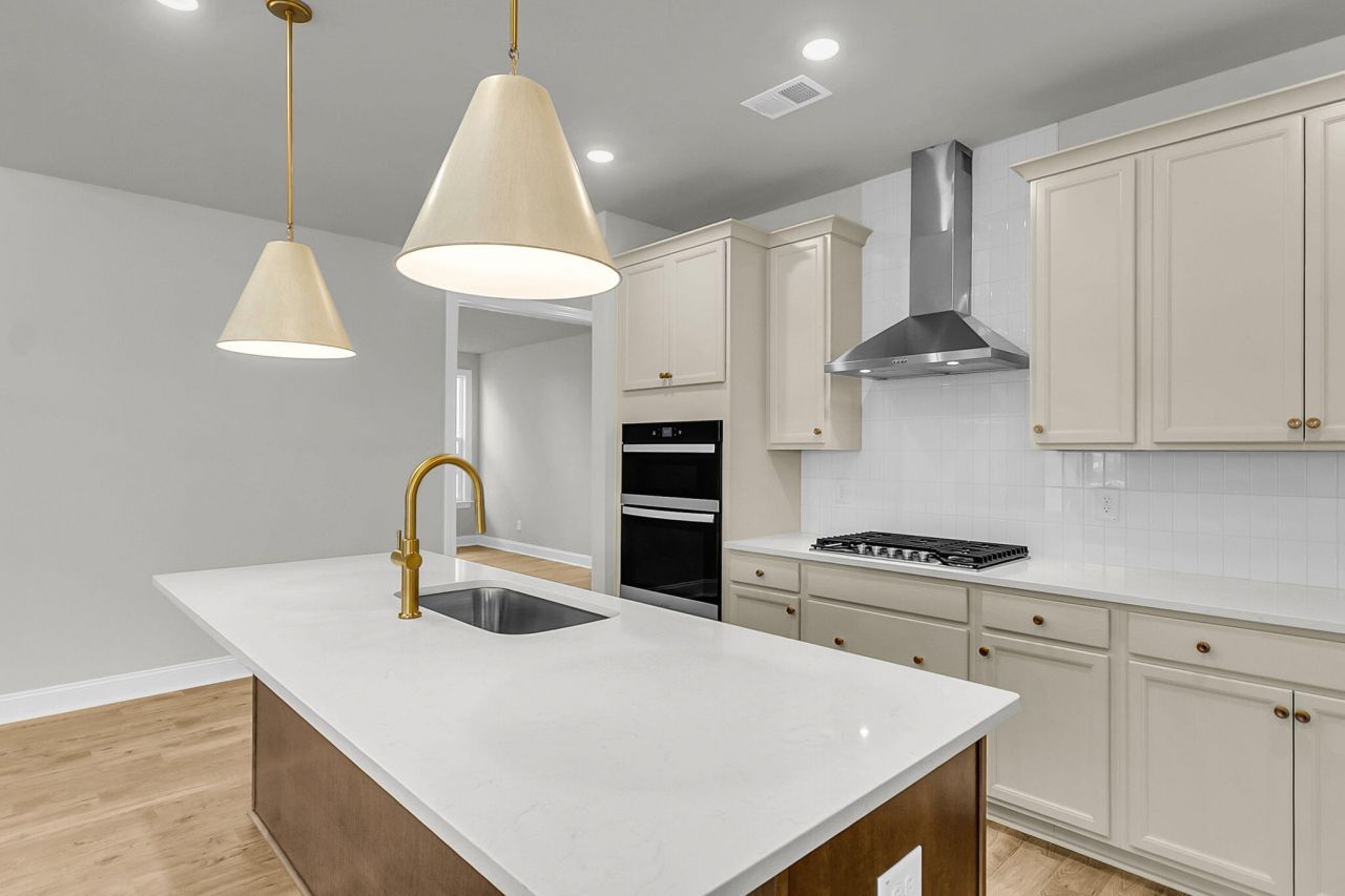 723 Maynard Lane Photo 19