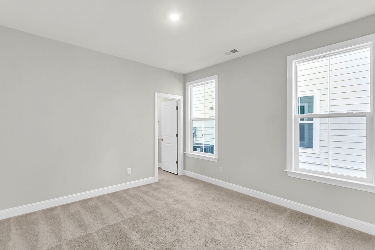 723 Maynard Lane Photo 30