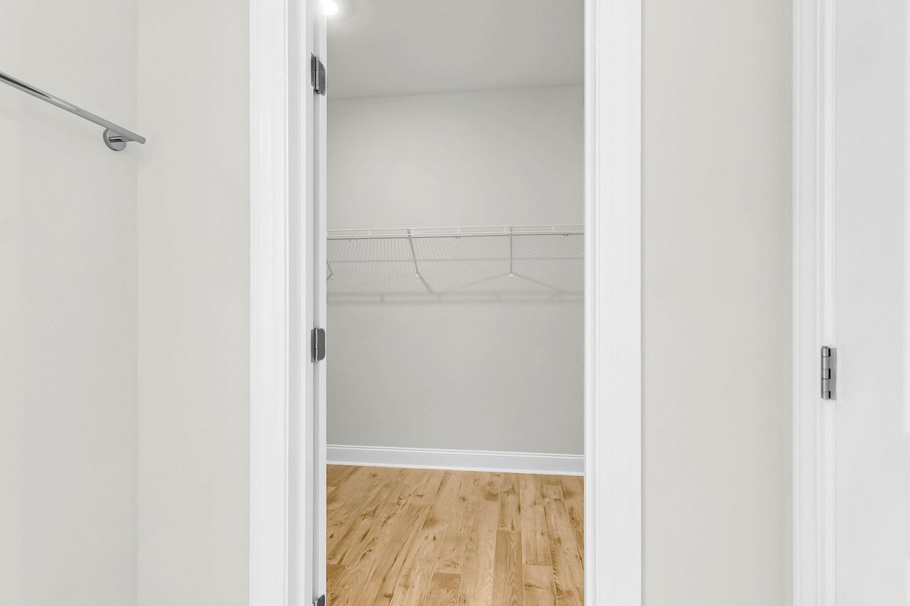 723 Maynard Lane Photo 42