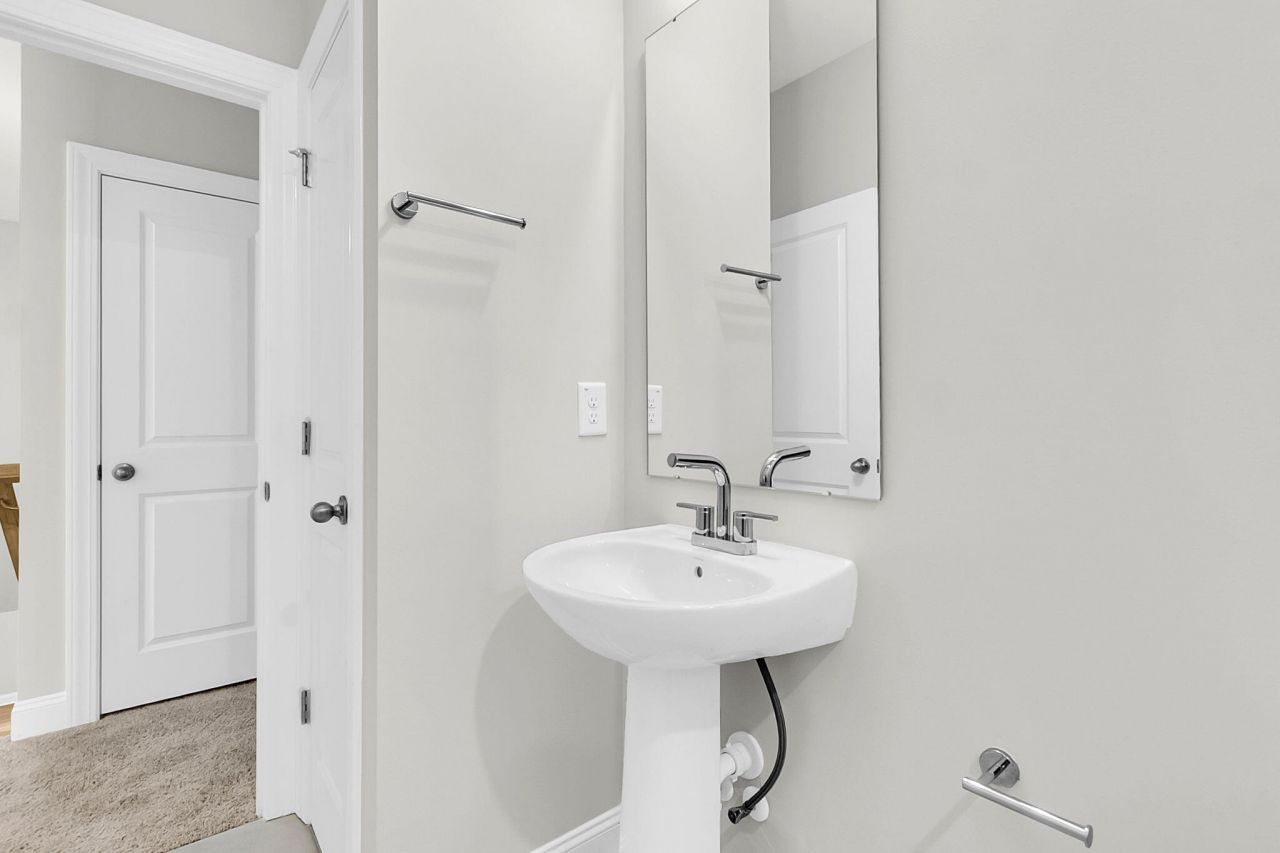 723 Maynard Lane Photo 48