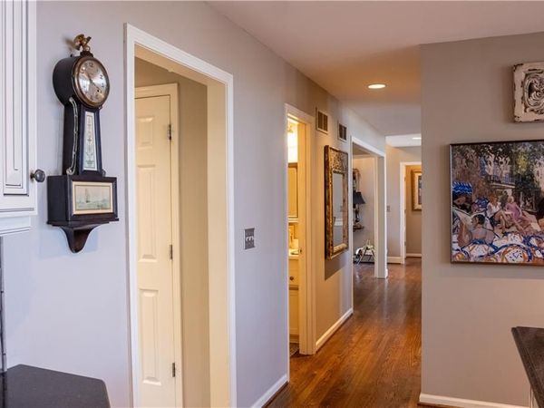 5537 Alden Street, Shawnee, KS 66216